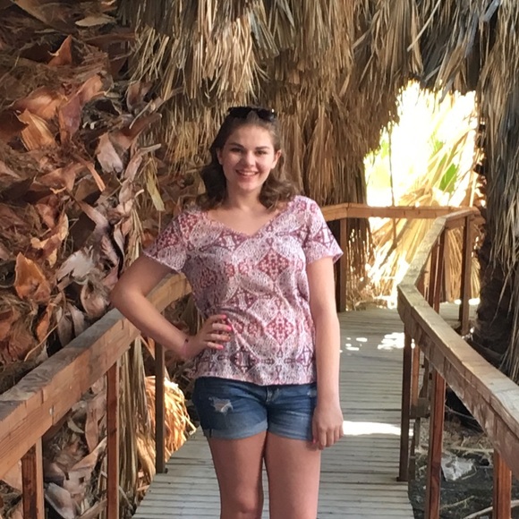 Pattern tee - Picture 2 of 2